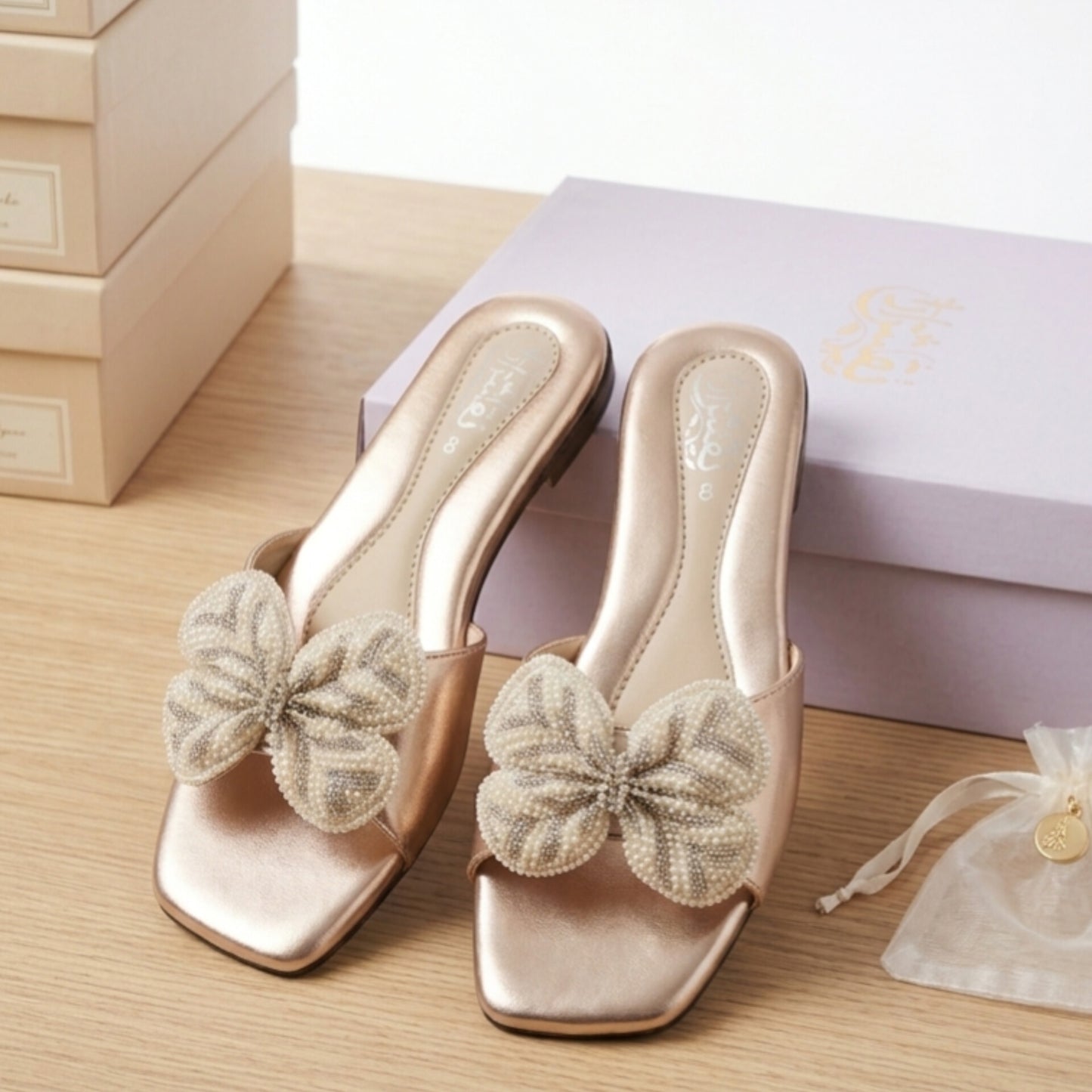 Papillon Pearl Flats